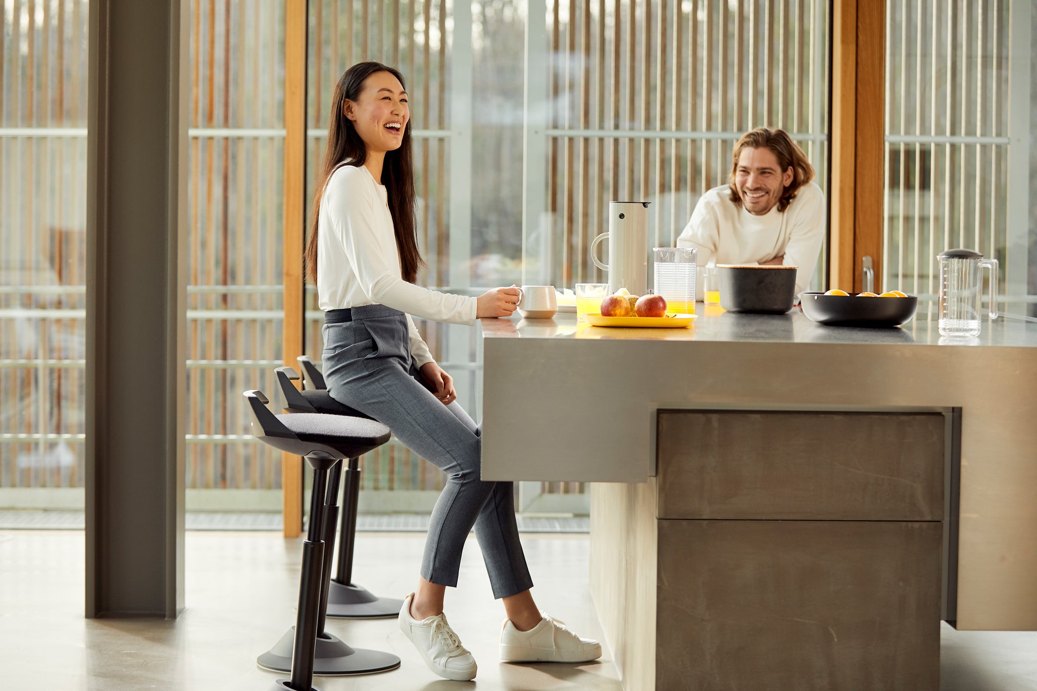 Muvman Active sit stand stool